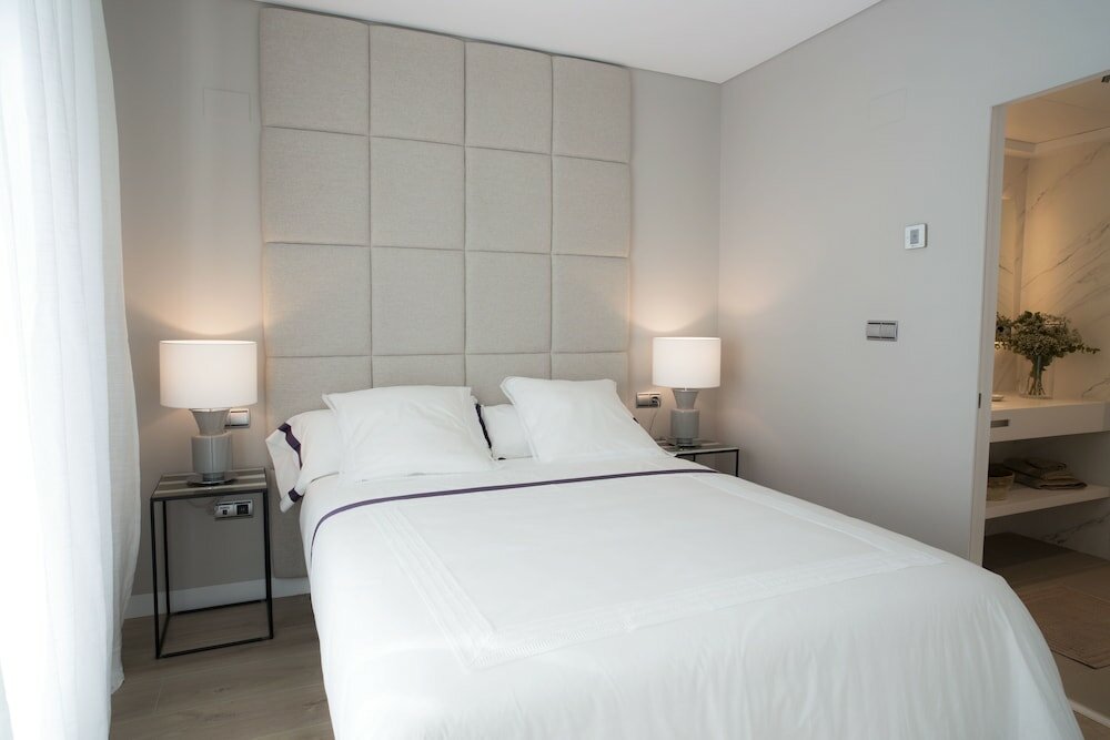 Фото Spain Select Santa Ana Apartments