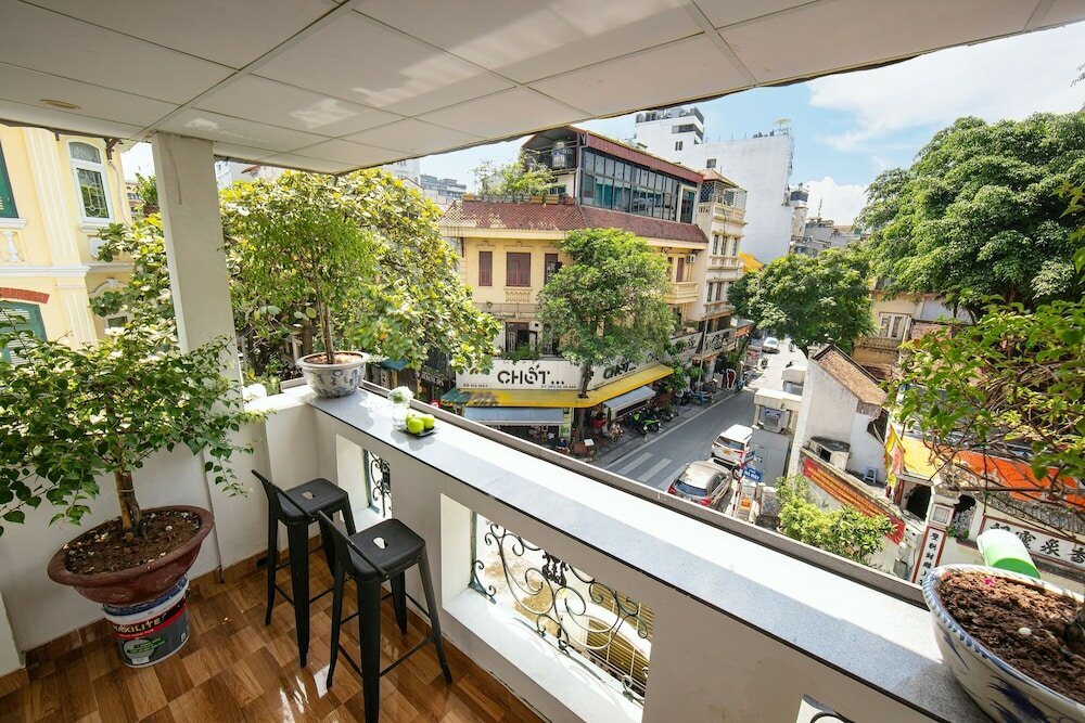 Фото Tunger Grand Hotel