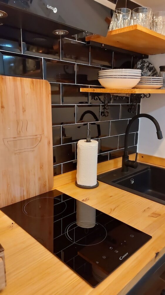 Фото Calle de Esteban Terradas 3 bajo