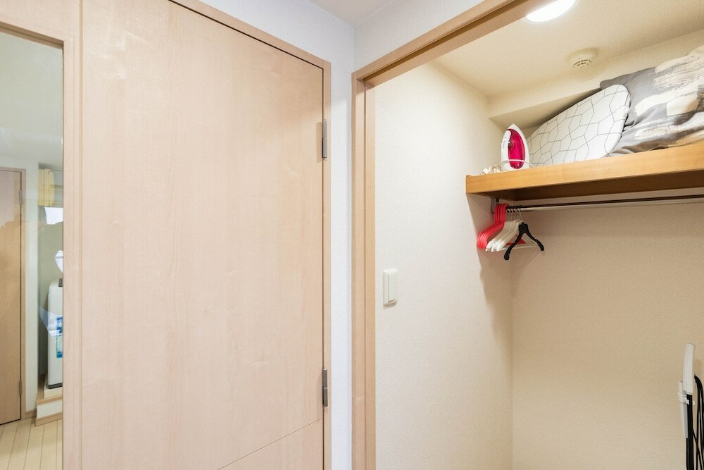 Фото Shinsaibash East Nana Apartment · Junan