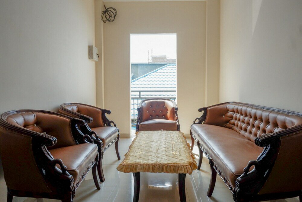 Фото RedDoorz near Millenium Waterpark Palu