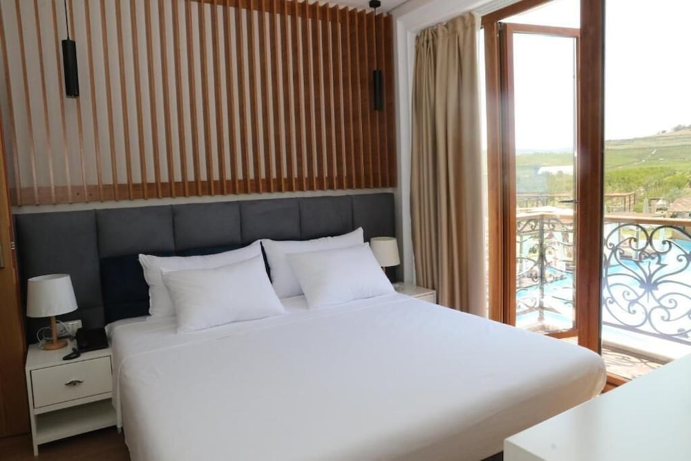 Фото Vinea Resort & SPA