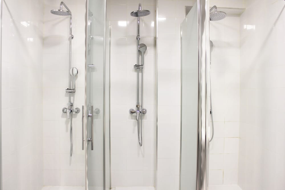 Фото Apartamentos Funway Hostel