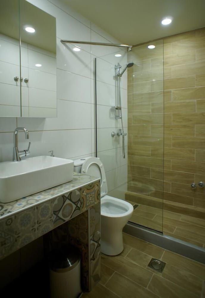 Фото Sandika Apartments