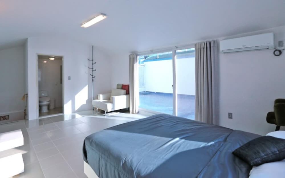 Фото Yangyang Lodes Pool Villa