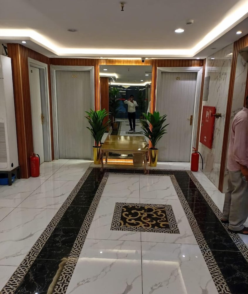 Фото Loloat al tawfeek hotel