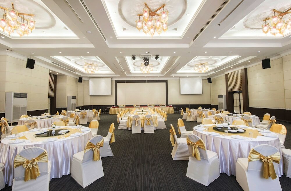 Фото Tinidee Hotel Ranong