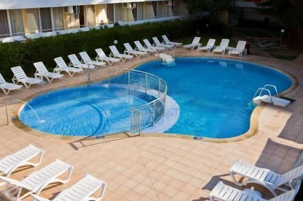 Фото Hotel Oasis