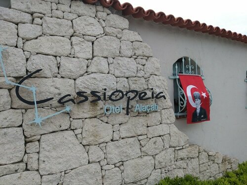 Гостиница Cassiopeia Hotel Alacati в Чешме