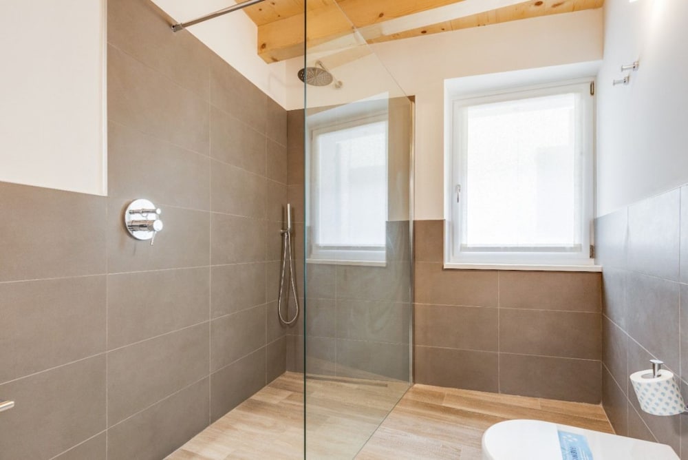 Фото Luxury & Charming Piazzetta San Giorgio Apartments