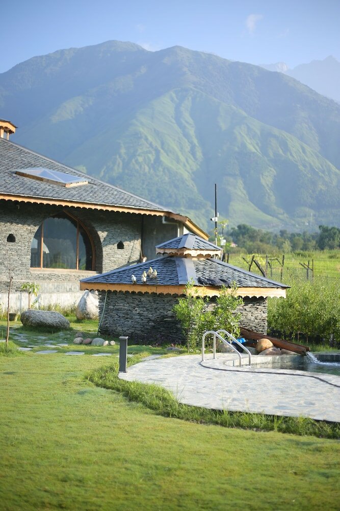 Фото Osho Himalayas