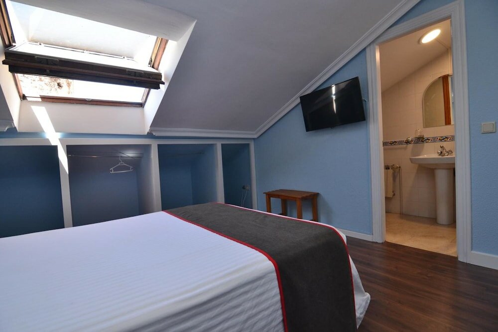 Фото Hostería El Bodegón De Gredos