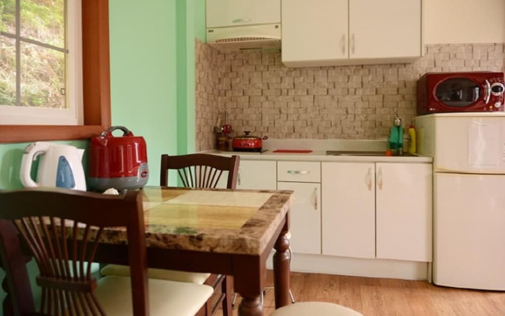 Фото Yangyang Sigol Punggyeong Pension