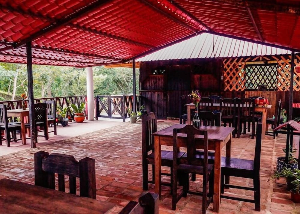 Фото Centro Ecoturistico ToninaKayab