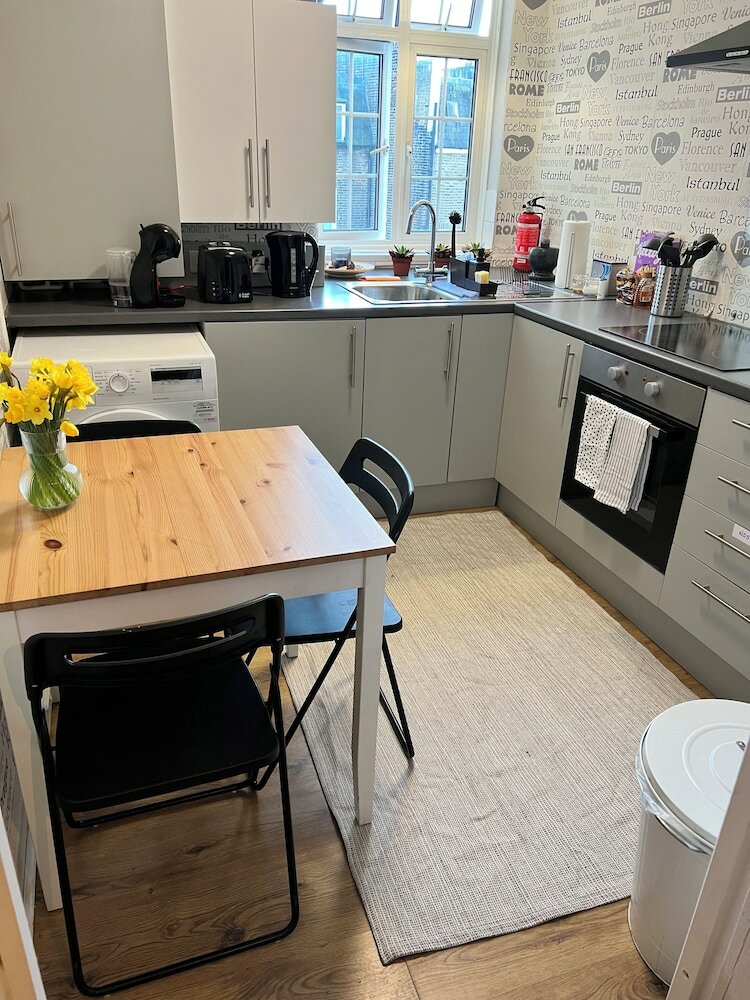 Фото Rest Boutique Notting Hill