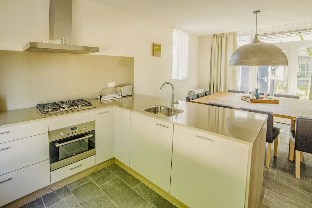 Фото Dormio Resort Maastricht