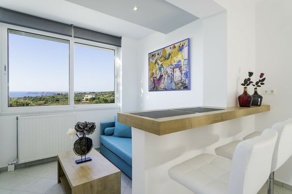 Фото Апарт-Отель Talos Luxury Suites