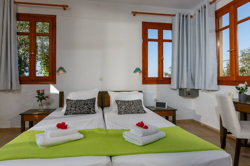 Фото Romantica Hotel Apartments