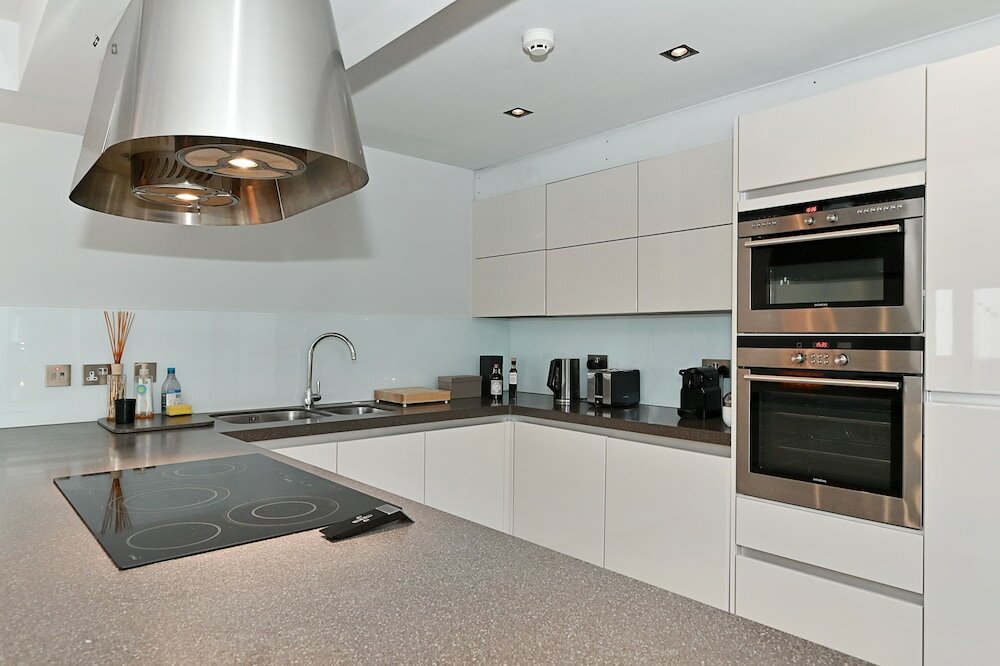 Фото London Choice Apartments - Mayfair One