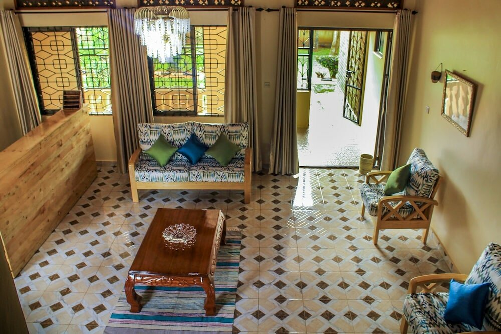 Фото Cycad Entebbe Guest House