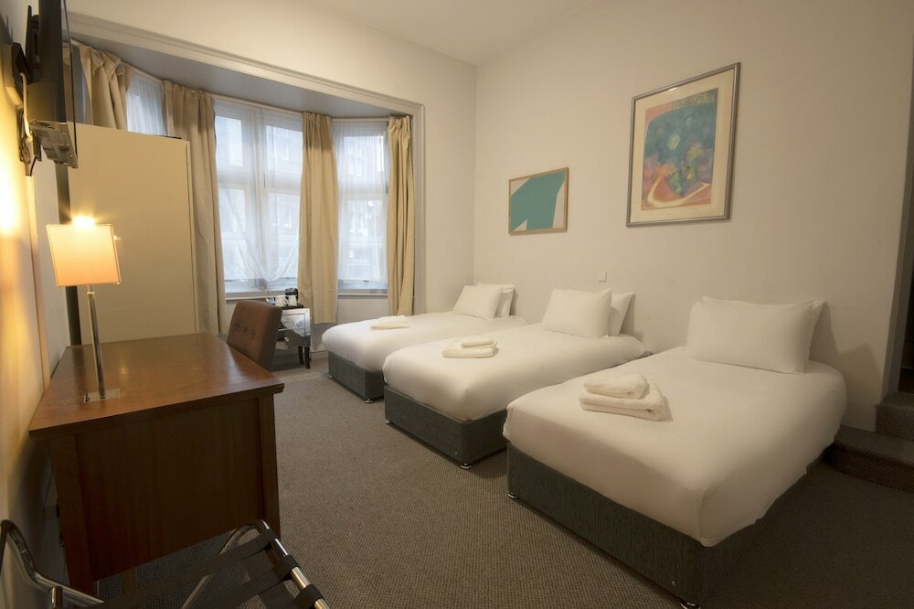 Фото Royal Hotel Kettering