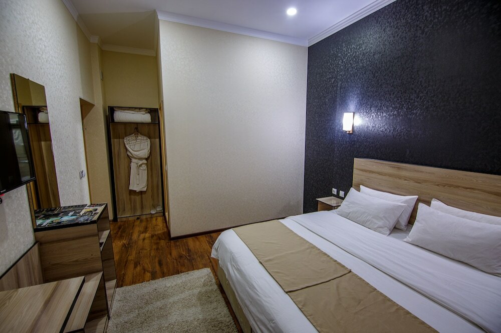 Фото Level hotel Osh