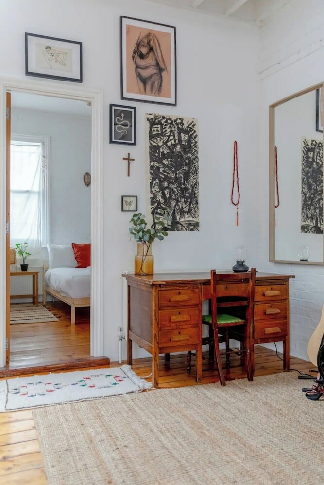 Фото Stylish & Spacious 1bd Flat - Dalston