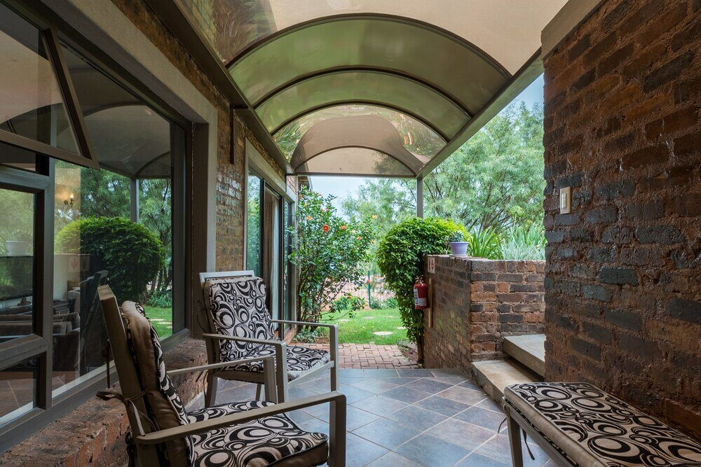 Фото Map's View Guesthouse