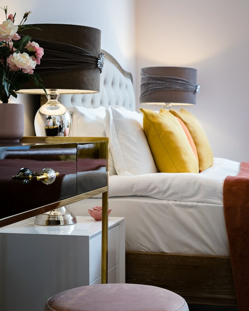 Фото Cromwell Road Apartments