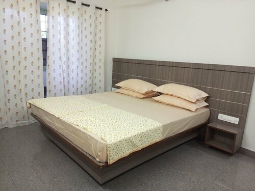 Гостиница Transit Nest - Near Madurai Airport