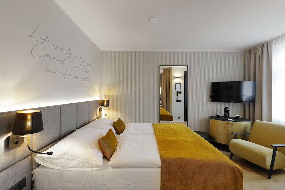 Фото Hotel Prokop Square