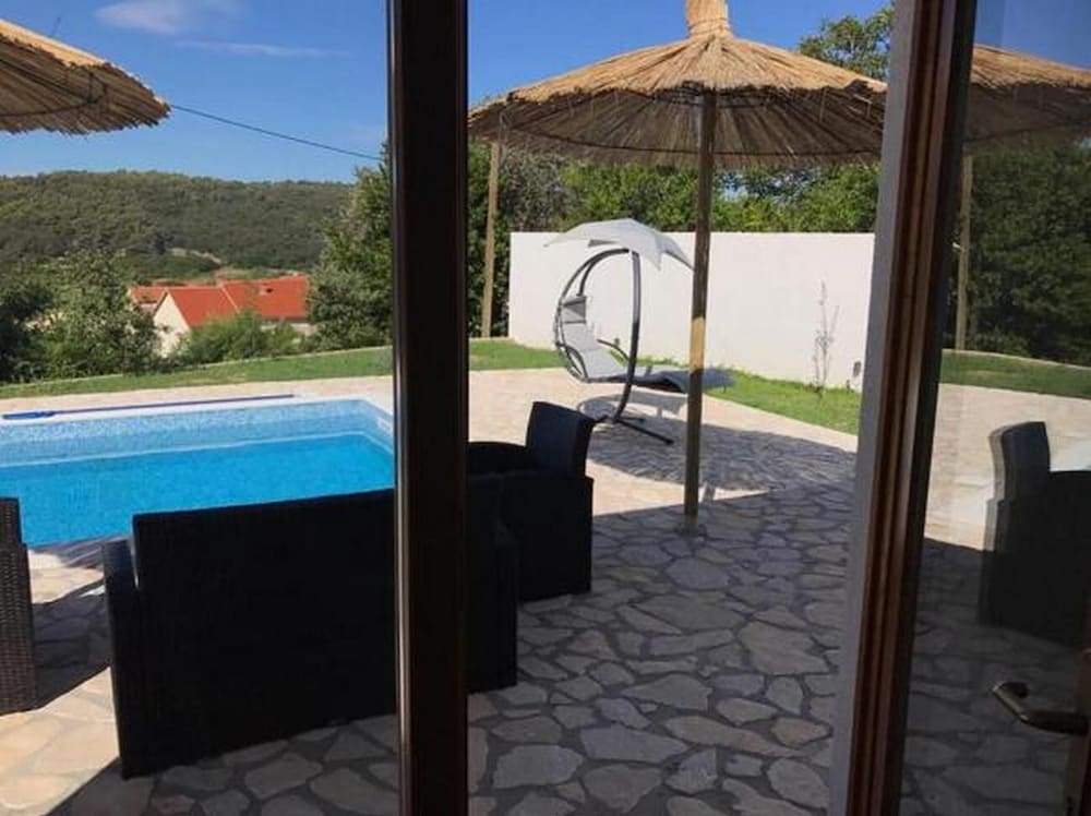 Фото Holiday home Sintija