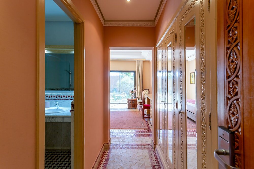 Фото Palais Jena Hotel & SPA