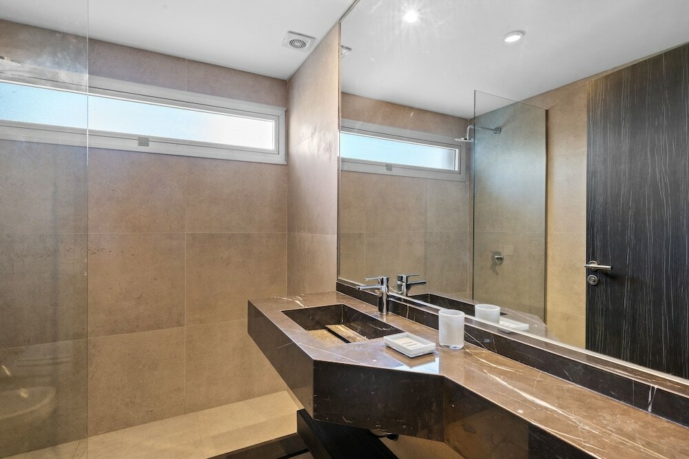 Фото La Vie Suite Madero