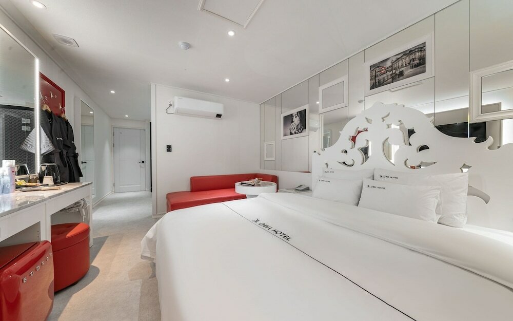 Фото Jongno Dana Hotel