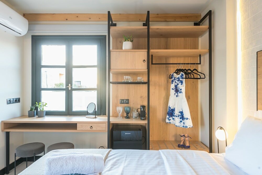 Фото Moon And Stars Athens