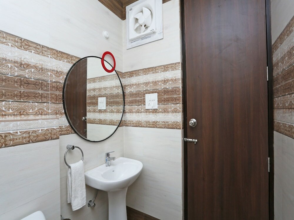 Фото Hotel Capital Mount