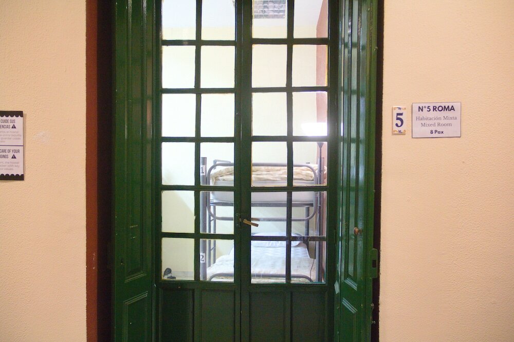 Фото San Isidoro Hostel Sevilla