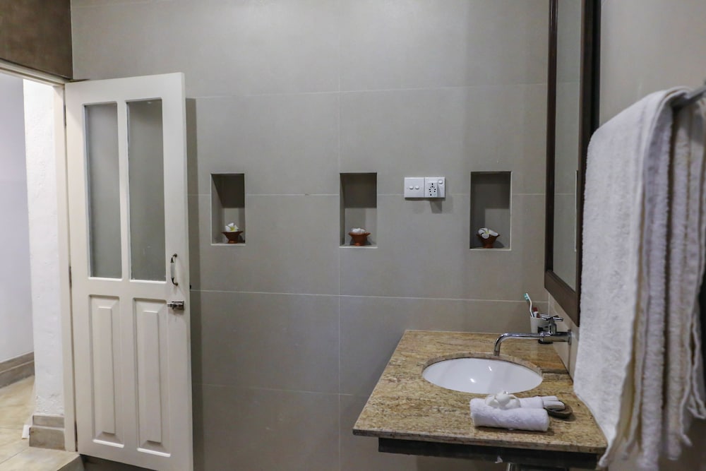 Фото Villa Rosa Blanca - White Rose