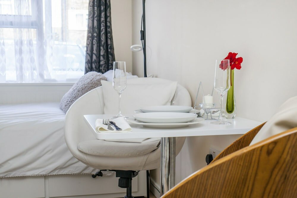 Фото Th Serviced Apartment London