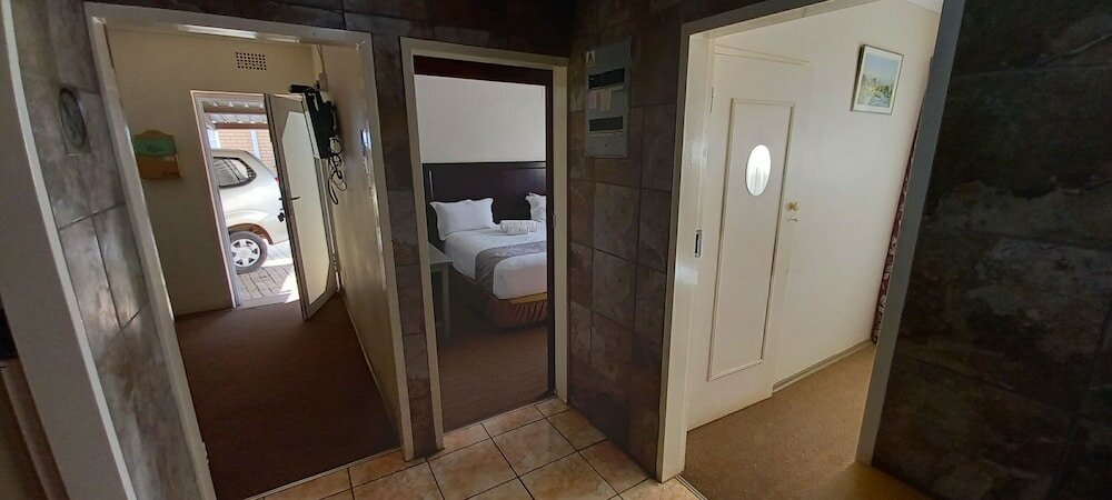 Фото Selati Guesthouse