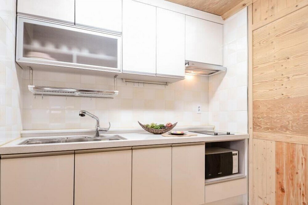 Фото Yeosu Sea and Starnight Pension