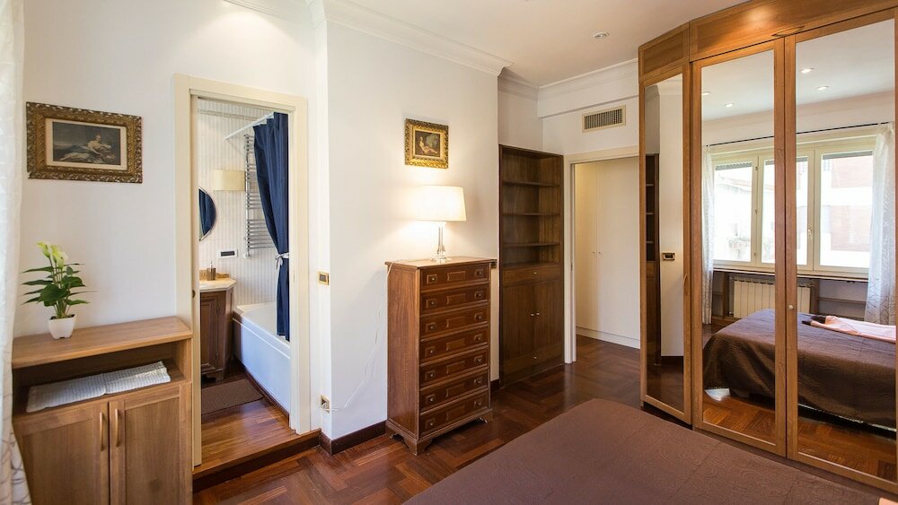 Фото Rental In Rome Ponte Milvio Apartment