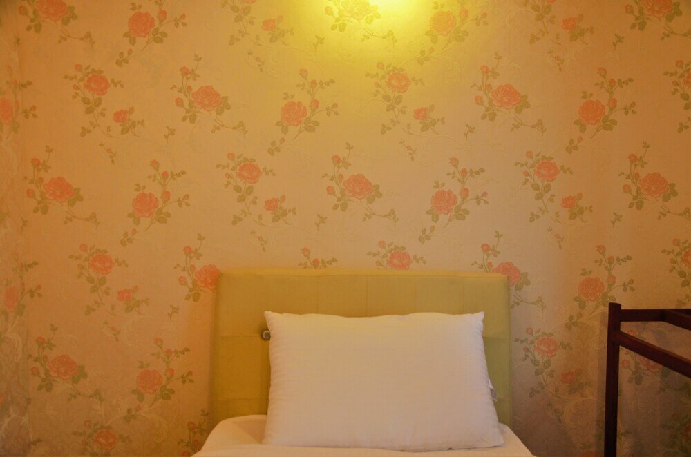 Фото Lakeside Cottages