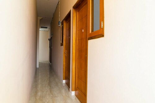Гостиница RedDoorz near Cipinang Indah Mall в Бекаси
