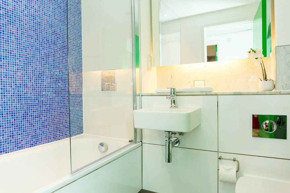 Фото Native Hyde Park