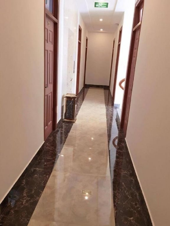 Фото Queen Villa Hotel