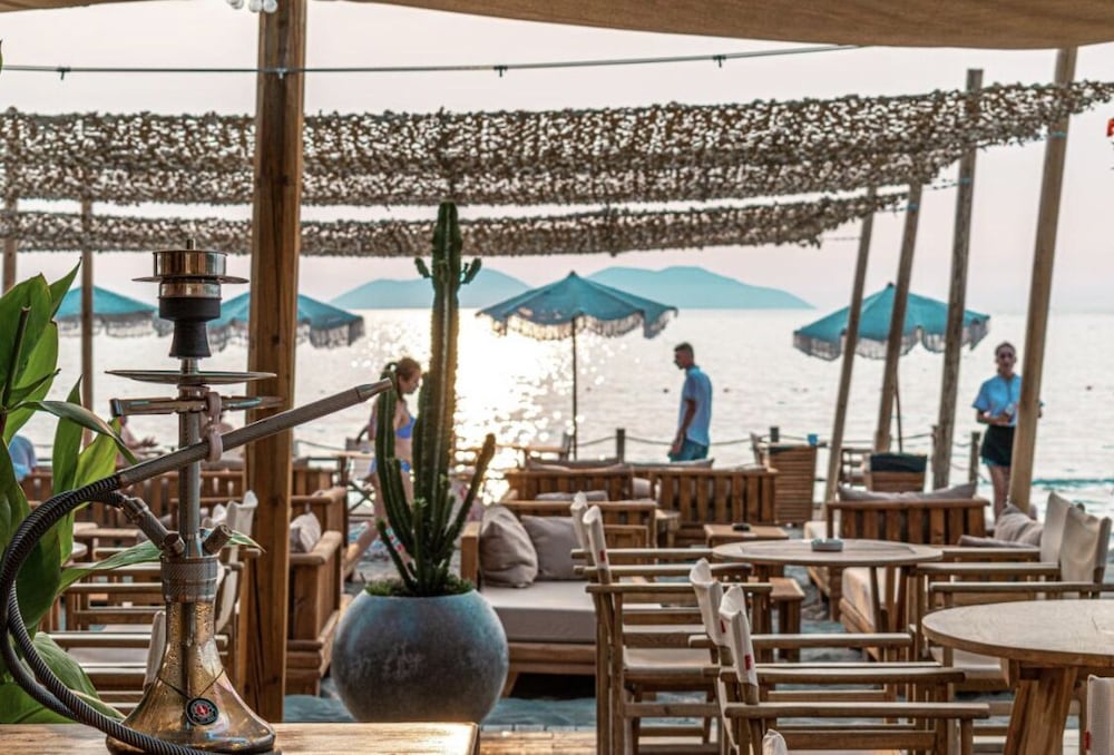 Фото Yacht Hotel