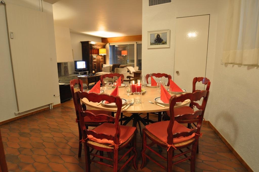 Фото La Villa Emeline - Apartment Emilie