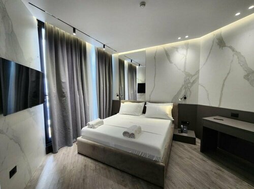 Гостиница Charm Hotel во Влёре